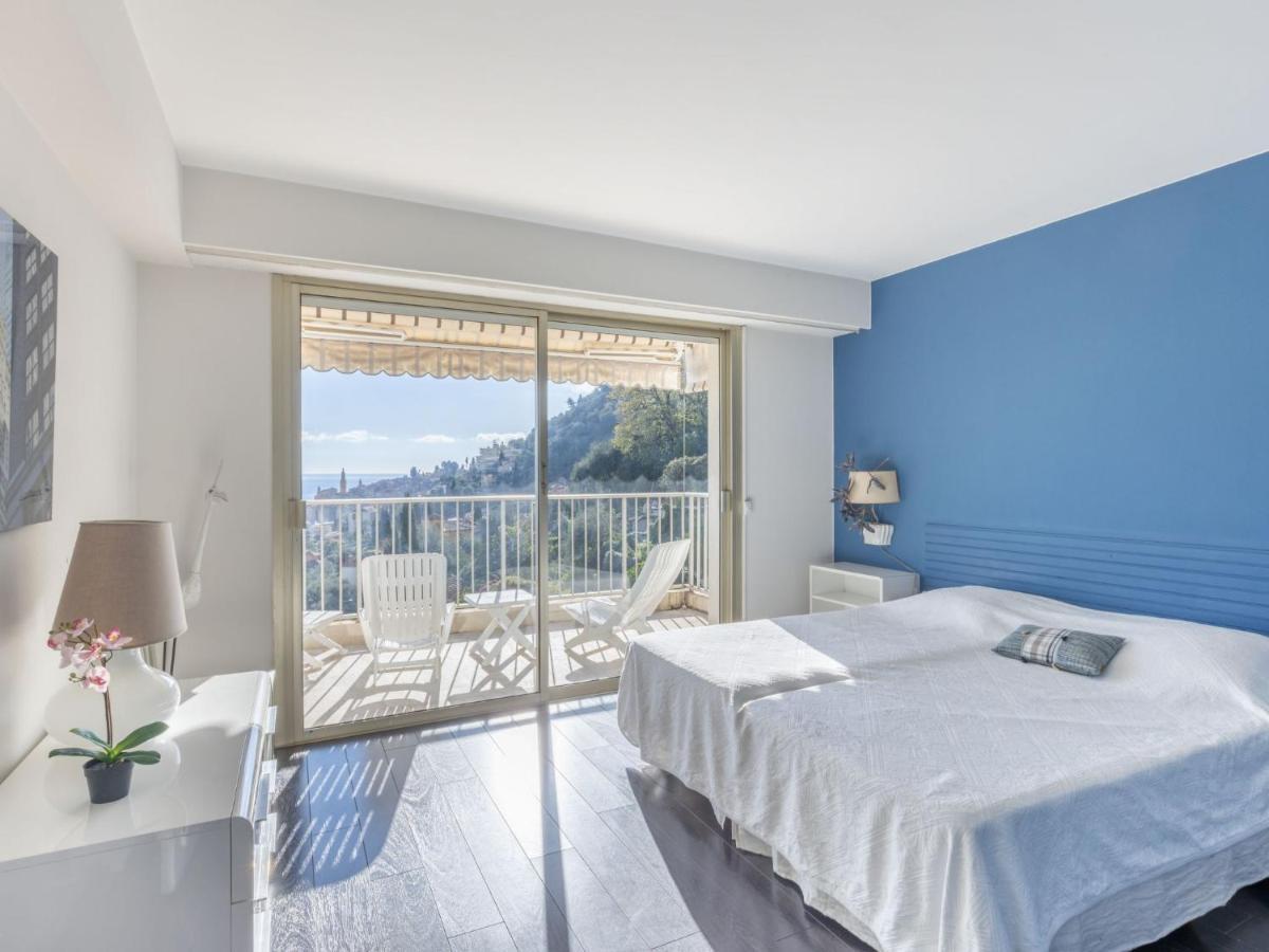 Les Miradors By Interhome Appartement